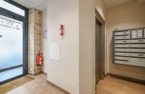 Gaillon Apartment | Paris, Opéra 6.une Balade Romantique