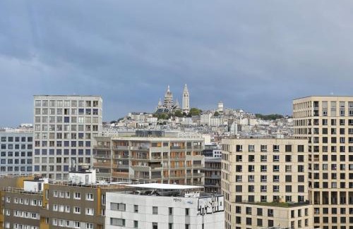 Porte de la Chapelle House | Paris view