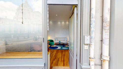 Val-de-Grace Apartment | Parisian Apartment in the Latin Quarter's heart