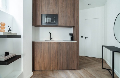 Ternes Apartment | Parisian Design Apartment - 2 rooms - sleeps 4 - Palais Maillot