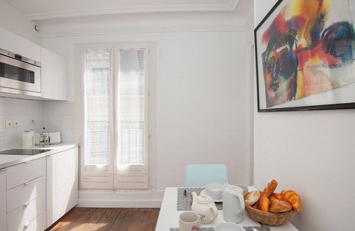 Gaillon Apartment | Parisian Home | S02065 | Studio | Opéra