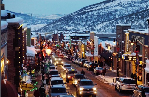 South Snyderville Basin House | Park City Luxury Lakefront w/Spectacular Views! Hot Tub, 4min to Ski Lift, 5BR.