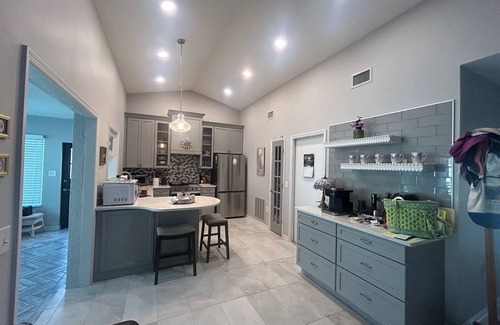 Englewood House | Park Forest Villa, over 55, community pool, clubhouse available for winter 25/26