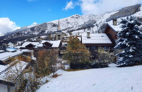 Saint-Marcel Apartment | Parking, tv, ski locker, 60m², Saint Martin de Belleville
