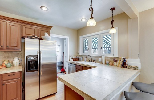 South Park Hill House | Park Hill Holly House - A Place To Call Home nLicense: 2018-BFN-0000208