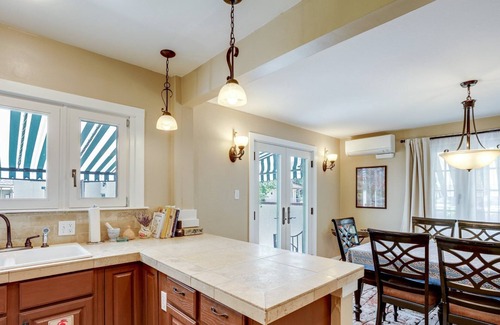 South Park Hill House | Park Hill Holly House - A Place To Call Home nLicense: 2018-BFN-0000208