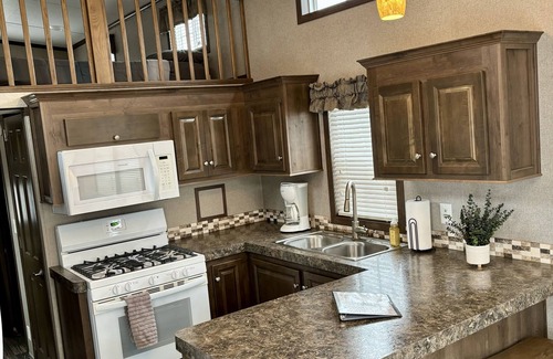 Rush City Resort | Park model at Flickabirds Resort! Golf cart, Boat and jet ski rental available!