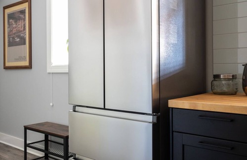 North Downtown Apartment | Park Place Apartment | Ideal Extended Stay Min. Dtwn