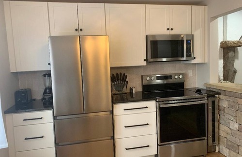 Geneva House | Park Place Row House Unit 3