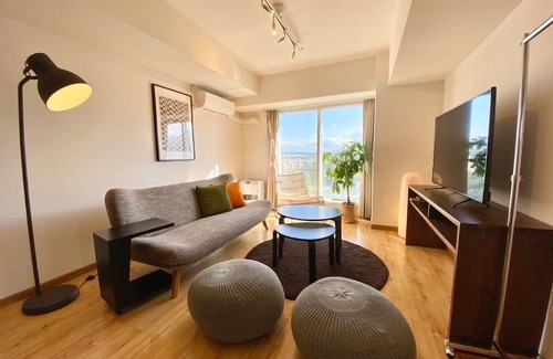 Nakajimakoen Apartment | Park view from the top floor of 2A Towerman Enjoy - AMS Tower Nakajima 2102 / Sapporo Hokkaidō