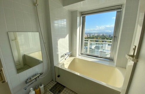 Nakajimakoen Apartment | Park view from the top floor of 2A Towerman Enjoy - AMS Tower Nakajima 2102 / Sapporo Hokkaidō