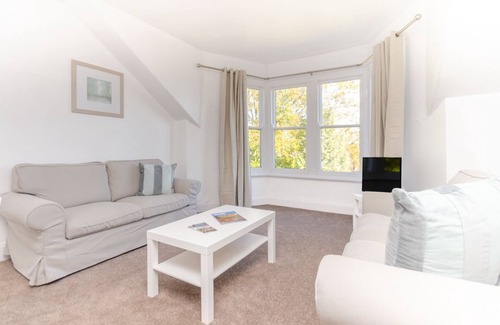 Buxton Apartment | Park Views