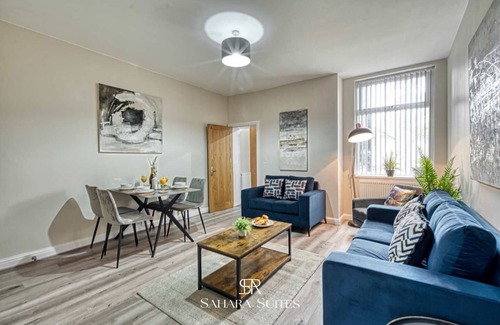 Manchester House | Parkhill Ave M8 Book Now & Save 20% Free Parking