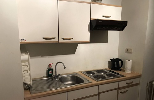 Zaventem Apartment | PARKLAAN -44.1930 ZAVENTEM BRUSSEL AIRPORT GROUND FLOOR APARTMENT GARDEN TERASSE