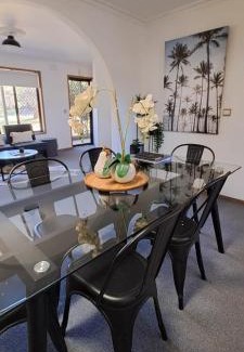 Cowes Villa | Parklands Cottage