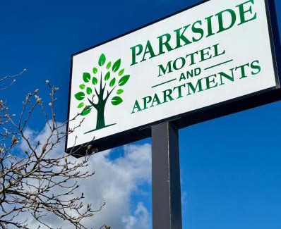 New Plymouth Hotel | Parkside Motel and Apartments