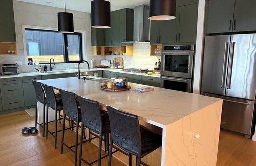 Bozeman House | Parkside Paradise near Montana State University