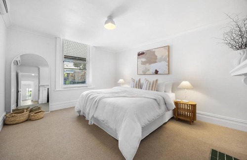 Parkside Apartment | Parkside Pool Retreat - 3BR, Parking, Wi-Fi
