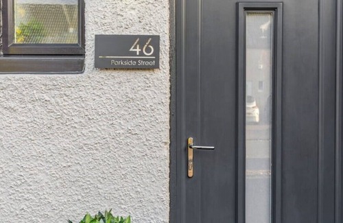 Rosyth House | Parkside -Short commute to Dunfermline & Edinburgh