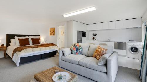 New Plymouth Apartment | Parkside Studio 59