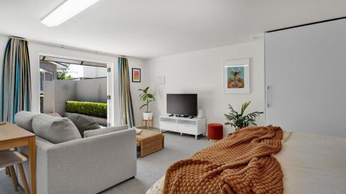 New Plymouth Apartment | Parkside Studio 59