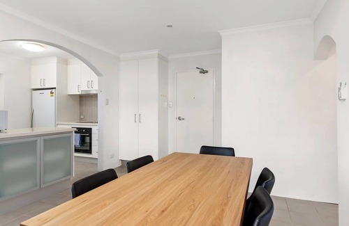 Port Stephens Council Apartment | Parkview 14, 11 Catalina Cl - air con, Wi-Fi and close to the water