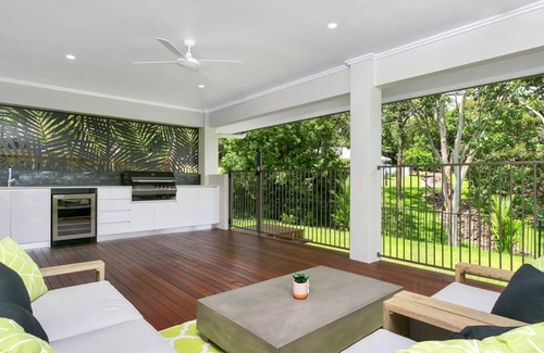 Palm Cove House | PARKVIEW @ PALM COVE