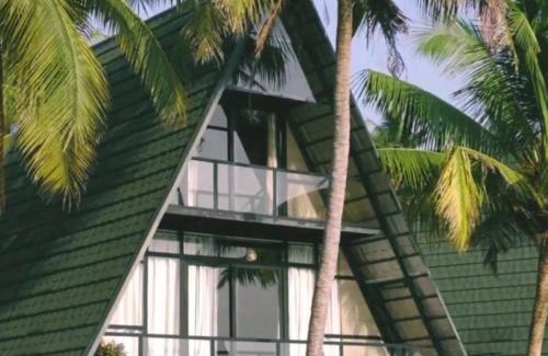 Irinjalakuda Hotel | Parlak