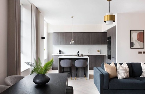 Westminster Apartment | Parliament Square Apartments - Luxury 2 Bedroom
