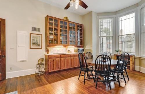 Historic Downtown Savannah House | Parlor on Lafayette