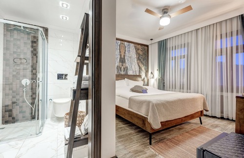 Ayvalik Hotel | Parna Hotel