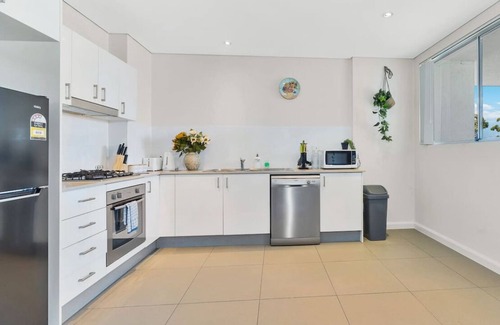 Parramatta Apartment | Parramatta 5-person apartment