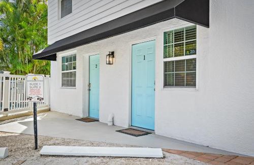 Siesta Key Village Hotel | Parrot Beach Cottages Suite #2