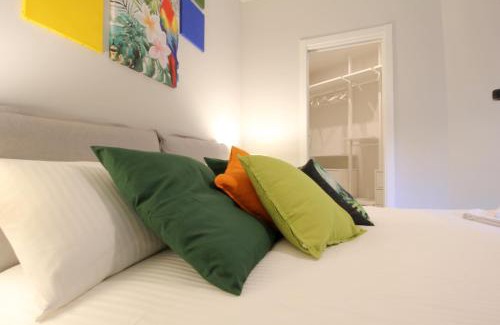 Bordighera Apartment | Parrots & Palms