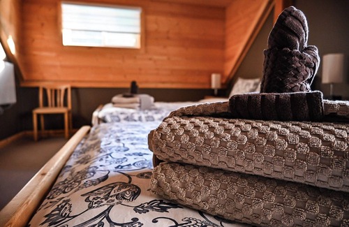 Parson Bed & Breakfast | Parson Lodge #1 - The Swan Room