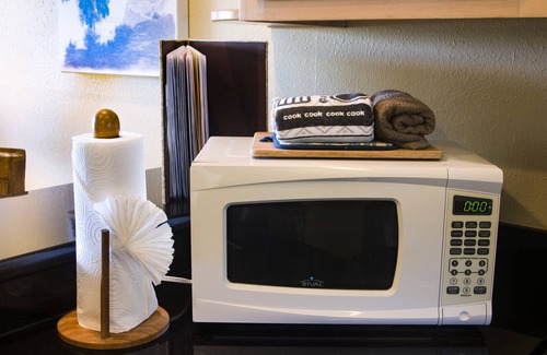 Hana Apartment | Partial Oceanview #106 at Hana Kai Maui - Studio unit with a really nice view!