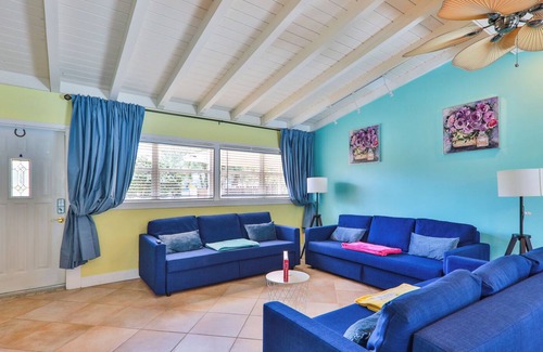 Riverside Park House | Parties welcomed home