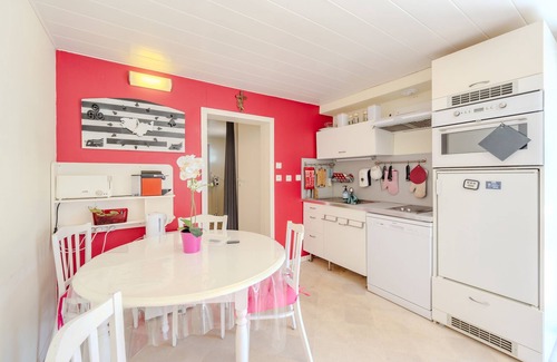 Gareoult Apartment | Partisole - Maison Climatisée avec Piscine