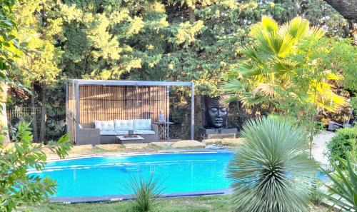 Velaux Apartment | Pasca'land