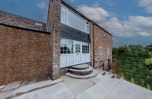 Cheddar House | Pass the Keys 3 Bedroom Cottage Draycott Wells