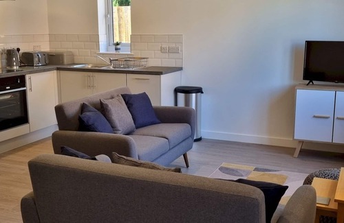 Dawlish Warren House | Pass the Keys | 4 Devondale Bungalows Delightful seaside bungalow w parking near beach