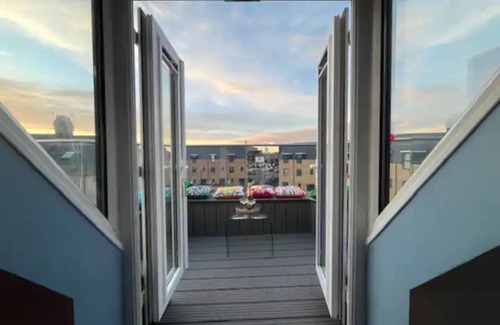 Whitley Bay House | Pass the Keys | Bespoke Coastal Retreat, Whitley Bay