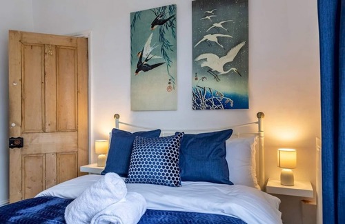 Edgbaston House | Pass the Keys | Best View In Birmingham - 5 Bed Character House