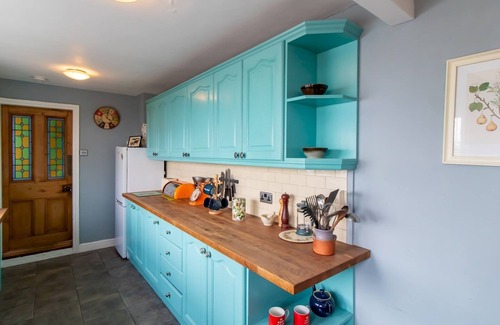 Durham House | Pass the Keys | Charming Retreat – Perfect for Outdoor Lovers!