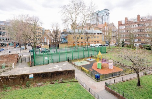 Newington Apartment | Pass the Keys | Convenient Apartment by Waterloo