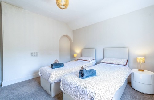 Shrewsbury House | Pass the Keys | Cosy 2 bedroom cottage in rural Shropshire