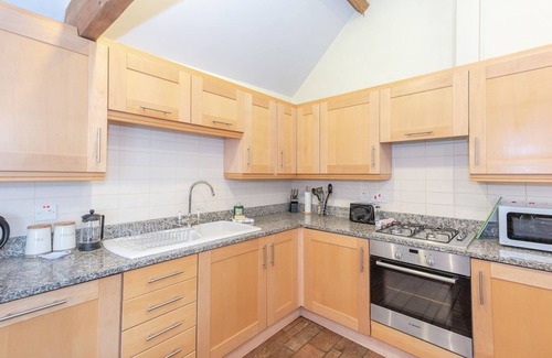 Shrewsbury House | Pass the Keys | Cosy and romantic barn with countryside views
