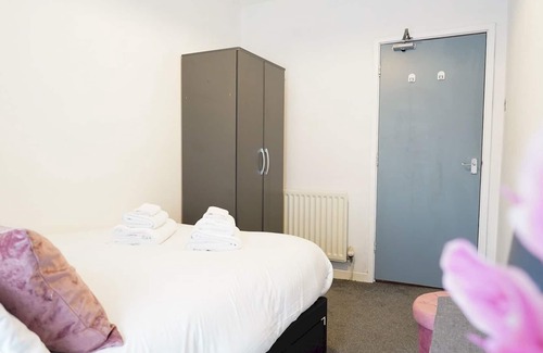 Aberystwyth Apartment | Pass the Keys | Fantastic one bedroom Victorian Apartment