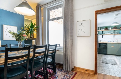 Belfast House | Pass the Keys | Gorgeous 4 Bedroom Home 7 Min from City Centre