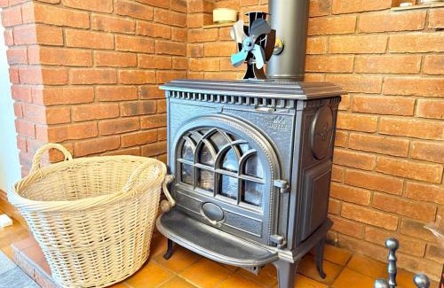 Mumbles House | Pass the Keys Kiln Cottage Langland home